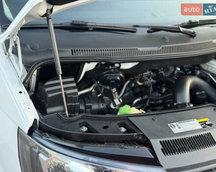 Білий Фольксваген Transporter, об'ємом двигуна 2 л та пробігом 253 тис. км за 18900 $, фото 49 на Automoto.ua