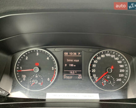 Белый Фольксваген Transporter, объемом двигателя 2 л и пробегом 315 тыс. км за 22500 $, фото 20 на Automoto.ua