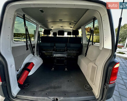 Білий Фольксваген Transporter, об'ємом двигуна 2 л та пробігом 225 тис. км за 20888 $, фото 28 на Automoto.ua