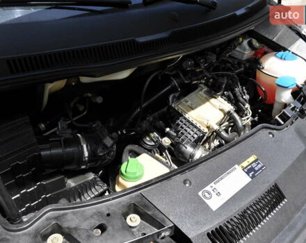 Белый Фольксваген Transporter, объемом двигателя 2 л и пробегом 210 тыс. км за 24800 $, фото 96 на Automoto.ua