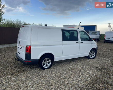 Білий Фольксваген Transporter, об'ємом двигуна 2 л та пробігом 228 тис. км за 19000 $, фото 6 на Automoto.ua