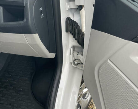 Білий Фольксваген Transporter, об'ємом двигуна 2 л та пробігом 228 тис. км за 19000 $, фото 26 на Automoto.ua