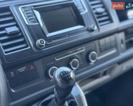 Белый Фольксваген Transporter, объемом двигателя 2 л и пробегом 219 тыс. км за 16700 $, фото 12 на Automoto.ua