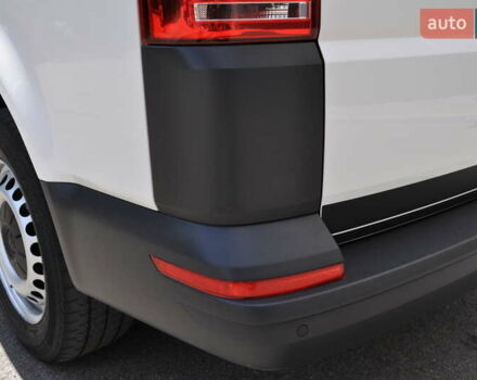 Белый Фольксваген Transporter, объемом двигателя 2 л и пробегом 210 тыс. км за 24800 $, фото 24 на Automoto.ua