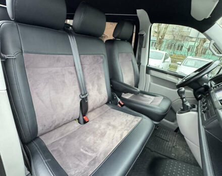 Белый Фольксваген Transporter, объемом двигателя 1.97 л и пробегом 241 тыс. км за 20800 $, фото 13 на Automoto.ua