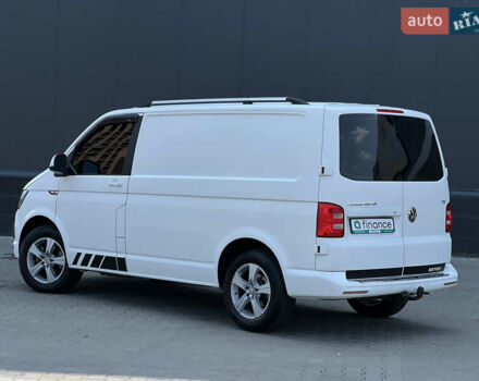 Білий Фольксваген Transporter, об'ємом двигуна 1.97 л та пробігом 220 тис. км за 15900 $, фото 3 на Automoto.ua