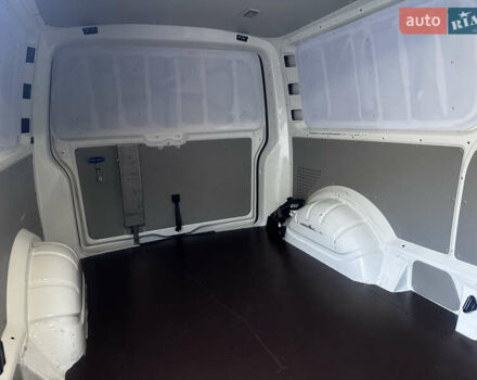 Білий Фольксваген Transporter, об'ємом двигуна 2 л та пробігом 219 тис. км за 18200 $, фото 13 на Automoto.ua