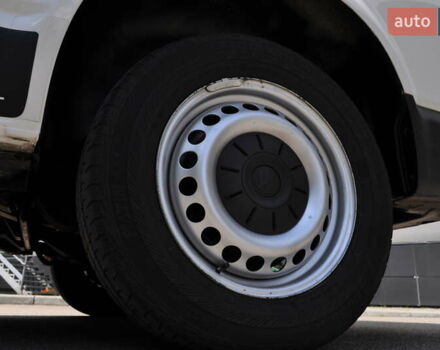 Белый Фольксваген Transporter, объемом двигателя 2 л и пробегом 210 тыс. км за 24800 $, фото 20 на Automoto.ua