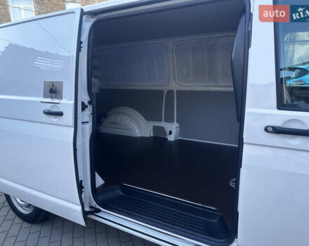 Белый Фольксваген Transporter, объемом двигателя 2 л и пробегом 219 тыс. км за 16700 $, фото 29 на Automoto.ua