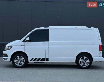 Білий Фольксваген Transporter, об'ємом двигуна 1.97 л та пробігом 220 тис. км за 15900 $, фото 2 на Automoto.ua