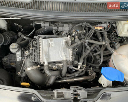 Белый Фольксваген Transporter, объемом двигателя 2 л и пробегом 315 тыс. км за 22500 $, фото 35 на Automoto.ua