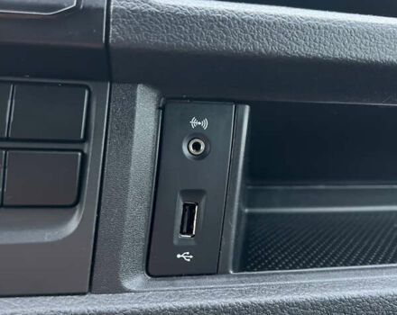 Белый Фольксваген Transporter, объемом двигателя 1.97 л и пробегом 430 тыс. км за 18800 $, фото 38 на Automoto.ua