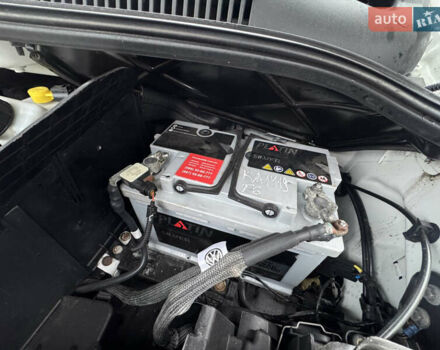 Белый Фольксваген Transporter, объемом двигателя 1.97 л и пробегом 241 тыс. км за 20800 $, фото 26 на Automoto.ua