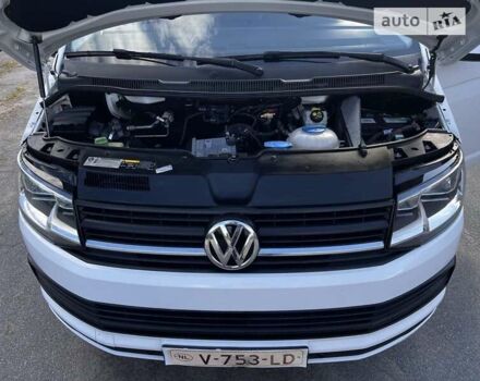 Белый Фольксваген Transporter, объемом двигателя 2 л и пробегом 198 тыс. км за 17500 $, фото 11 на Automoto.ua