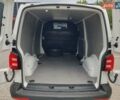Белый Фольксваген Transporter, объемом двигателя 2 л и пробегом 254 тыс. км за 18999 $, фото 2 на Automoto.ua
