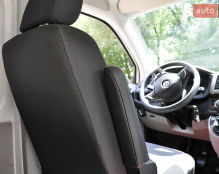 Белый Фольксваген Transporter, объемом двигателя 2 л и пробегом 210 тыс. км за 24800 $, фото 61 на Automoto.ua