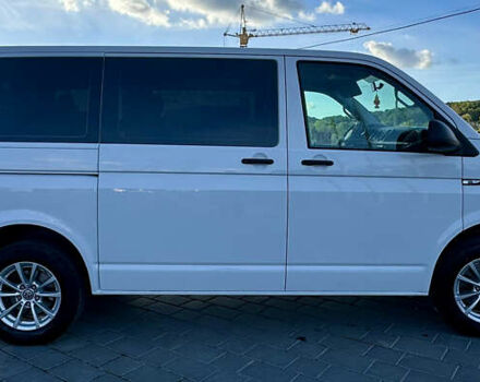 Білий Фольксваген Transporter, об'ємом двигуна 2 л та пробігом 225 тис. км за 20888 $, фото 16 на Automoto.ua