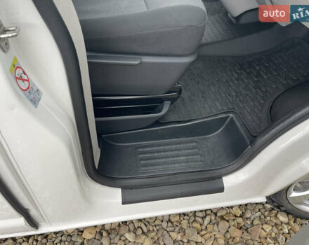 Білий Фольксваген Transporter, об'ємом двигуна 2 л та пробігом 228 тис. км за 19000 $, фото 28 на Automoto.ua