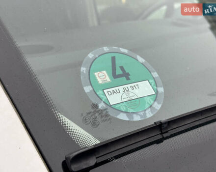 Белый Фольксваген Transporter, объемом двигателя 1.97 л и пробегом 241 тыс. км за 20800 $, фото 28 на Automoto.ua