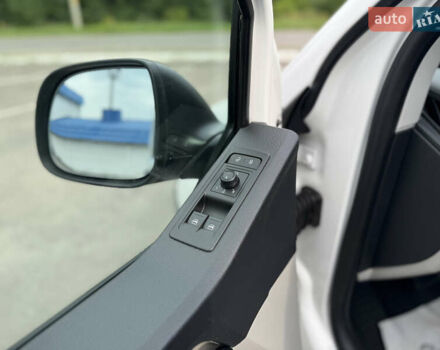 Белый Фольксваген Transporter, объемом двигателя 2 л и пробегом 257 тыс. км за 20700 $, фото 49 на Automoto.ua