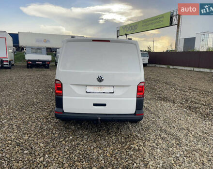 Білий Фольксваген Transporter, об'ємом двигуна 2 л та пробігом 228 тис. км за 19000 $, фото 5 на Automoto.ua