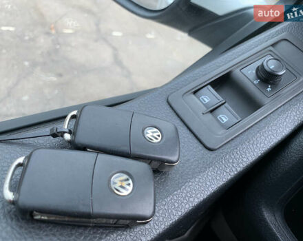 Белый Фольксваген Transporter, объемом двигателя 2 л и пробегом 315 тыс. км за 22500 $, фото 17 на Automoto.ua