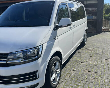 Білий Фольксваген Transporter, об'ємом двигуна 1.97 л та пробігом 266 тис. км за 23500 $, фото 2 на Automoto.ua