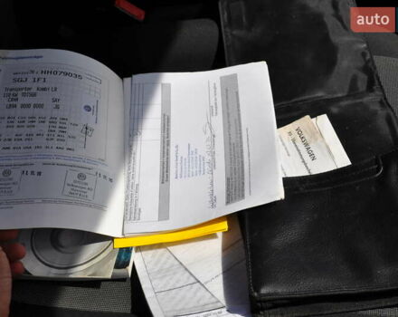 Белый Фольксваген Transporter, объемом двигателя 2 л и пробегом 210 тыс. км за 24800 $, фото 68 на Automoto.ua