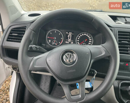 Білий Фольксваген Transporter, об'ємом двигуна 2 л та пробігом 228 тис. км за 19000 $, фото 19 на Automoto.ua