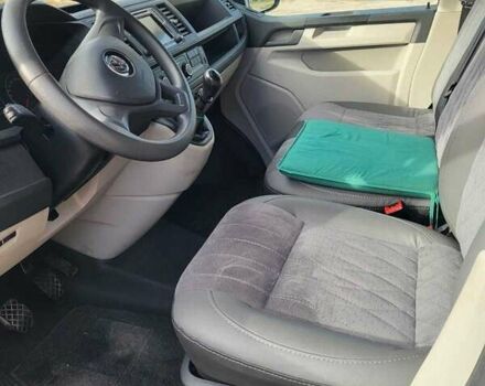 Белый Фольксваген Transporter, объемом двигателя 1.97 л и пробегом 62 тыс. км за 25000 $, фото 16 на Automoto.ua