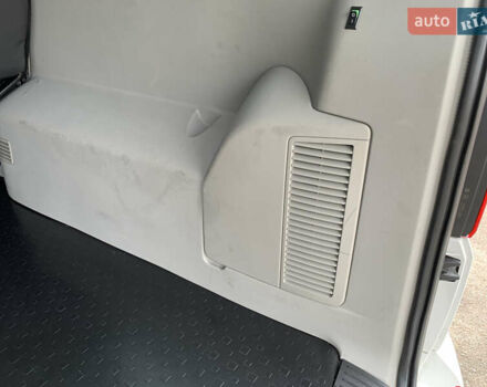 Белый Фольксваген Transporter, объемом двигателя 2 л и пробегом 315 тыс. км за 22500 $, фото 30 на Automoto.ua