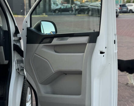 Білий Фольксваген Transporter, об'ємом двигуна 2 л та пробігом 253 тис. км за 18900 $, фото 36 на Automoto.ua