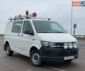 Белый Фольксваген Transporter, объемом двигателя 2 л и пробегом 208 тыс. км за 18500 $, фото 1 на Automoto.ua