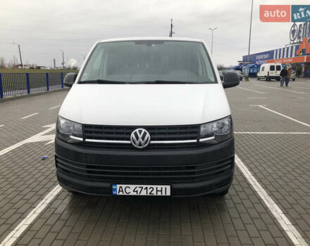 Белый Фольксваген Transporter, объемом двигателя 2 л и пробегом 214 тыс. км за 22300 $, фото 1 на Automoto.ua