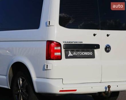 Білий Фольксваген Transporter, об'ємом двигуна 2 л та пробігом 321 тис. км за 19900 $, фото 6 на Automoto.ua