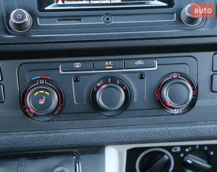 Білий Фольксваген Transporter, об'ємом двигуна 2 л та пробігом 321 тис. км за 19900 $, фото 16 на Automoto.ua