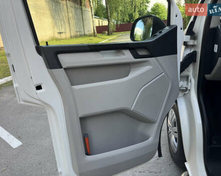Белый Фольксваген Transporter, объемом двигателя 2 л и пробегом 242 тыс. км за 18600 $, фото 20 на Automoto.ua