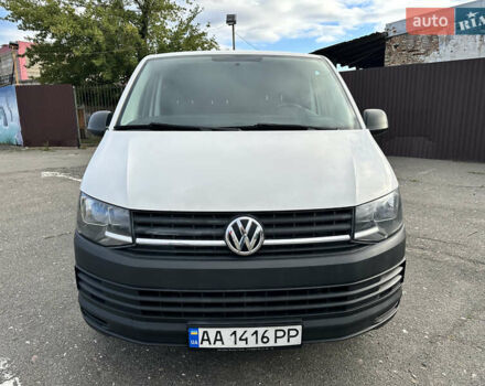 Белый Фольксваген Transporter, объемом двигателя 1.97 л и пробегом 270 тыс. км за 17400 $, фото 1 на Automoto.ua