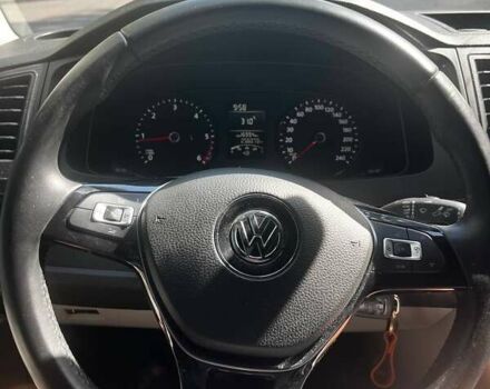 Белый Фольксваген Transporter, объемом двигателя 2 л и пробегом 262 тыс. км за 24500 $, фото 1 на Automoto.ua