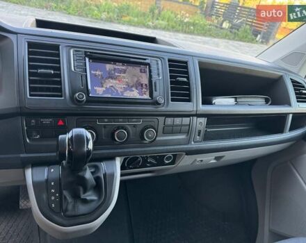Белый Фольксваген Transporter, объемом двигателя 2 л и пробегом 110 тыс. км за 26555 $, фото 15 на Automoto.ua