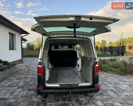 Белый Фольксваген Transporter, объемом двигателя 2 л и пробегом 110 тыс. км за 26555 $, фото 10 на Automoto.ua