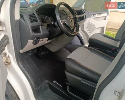 Білий Фольксваген Transporter, об'ємом двигуна 2 л та пробігом 243 тис. км за 24200 $, фото 9 на Automoto.ua
