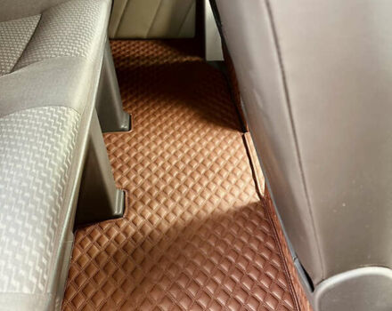 Білий Фольксваген Transporter, об'ємом двигуна 2 л та пробігом 238 тис. км за 31500 $, фото 30 на Automoto.ua