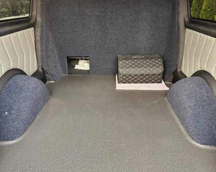 Білий Фольксваген Transporter, об'ємом двигуна 2 л та пробігом 238 тис. км за 31500 $, фото 14 на Automoto.ua