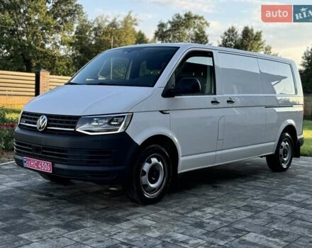 Белый Фольксваген Transporter, объемом двигателя 2 л и пробегом 110 тыс. км за 26555 $, фото 2 на Automoto.ua