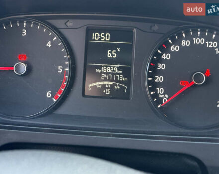 Білий Фольксваген Transporter, об'ємом двигуна 1.97 л та пробігом 247 тис. км за 26000 $, фото 16 на Automoto.ua