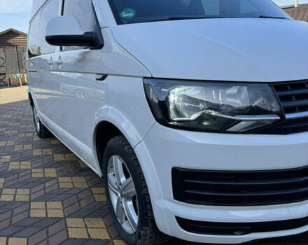 Білий Фольксваген Transporter, об'ємом двигуна 1.97 л та пробігом 247 тис. км за 26000 $, фото 1 на Automoto.ua