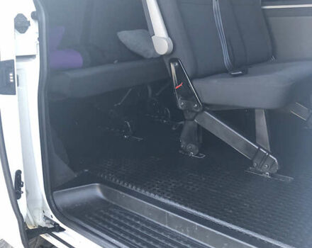 Белый Фольксваген Transporter, объемом двигателя 2 л и пробегом 214 тыс. км за 22300 $, фото 7 на Automoto.ua