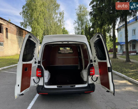 Белый Фольксваген Transporter, объемом двигателя 2 л и пробегом 242 тыс. км за 18600 $, фото 51 на Automoto.ua