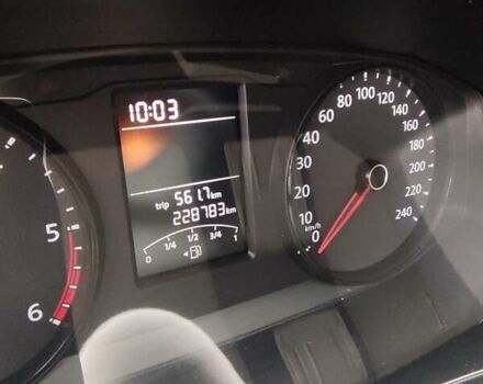 Белый Фольксваген Transporter, объемом двигателя 1.97 л и пробегом 228 тыс. км за 28000 $, фото 19 на Automoto.ua